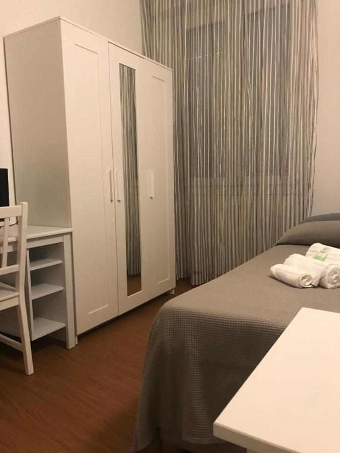 Hotel Augustus Мілано-Маріттіма Екстер'єр фото